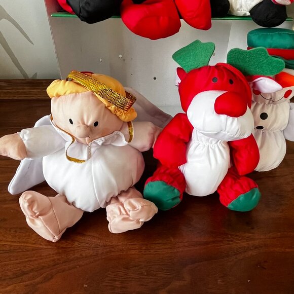 Set of 5 1990 Stuffins Christmas Polyester Plush Ornaments & 1 Coyne's Snowman - Picture 5 of 11